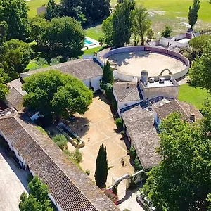 Mas Des Becasses, En Provence - 22 Personnes , Arles France